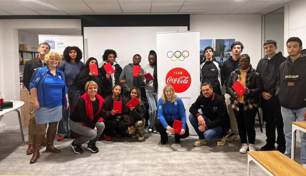 , Coca-Cola® s’engage auprès des jeunes pour Paris 2024
